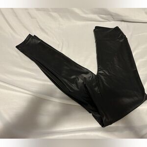 Offline by Aerie Faux Leather Leggings Women's Size S Small Black Pants